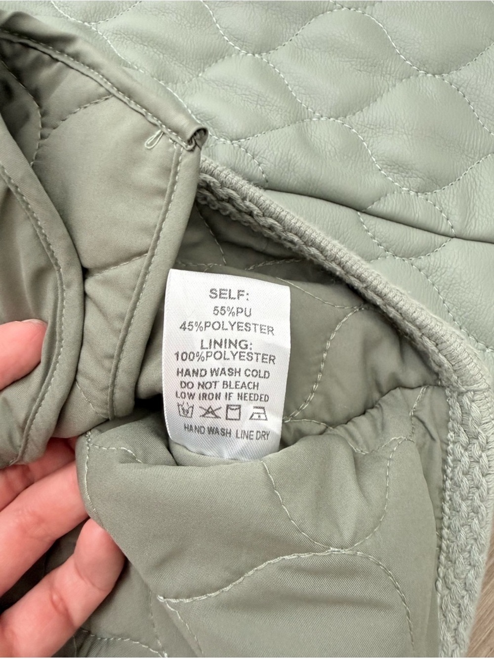 Aaron & Amber Quilted Faux Leather Oversized Collarless Jacket Green Small - Picture 10 of 13